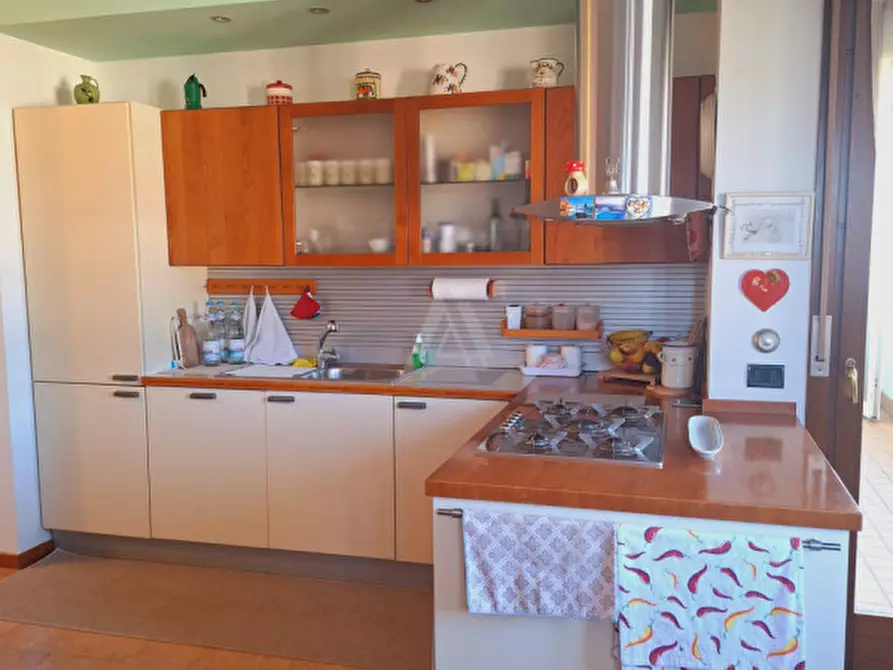 Immagine 4 di Appartamento in vendita  in Via Forche a Castelfranco Veneto