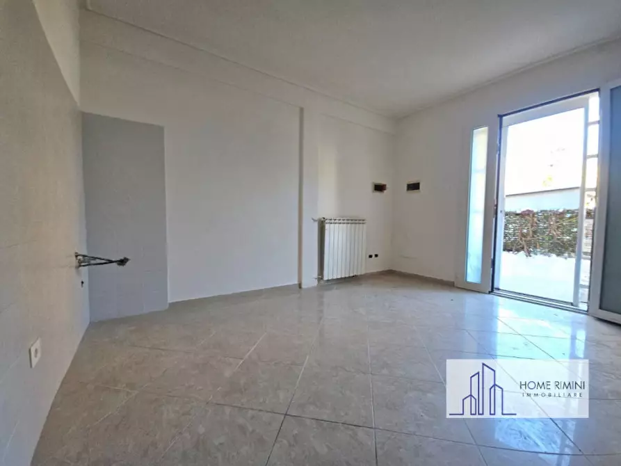 Immagine 9 di Appartamento in vendita  in Viale Antonio Locatelli a Rimini