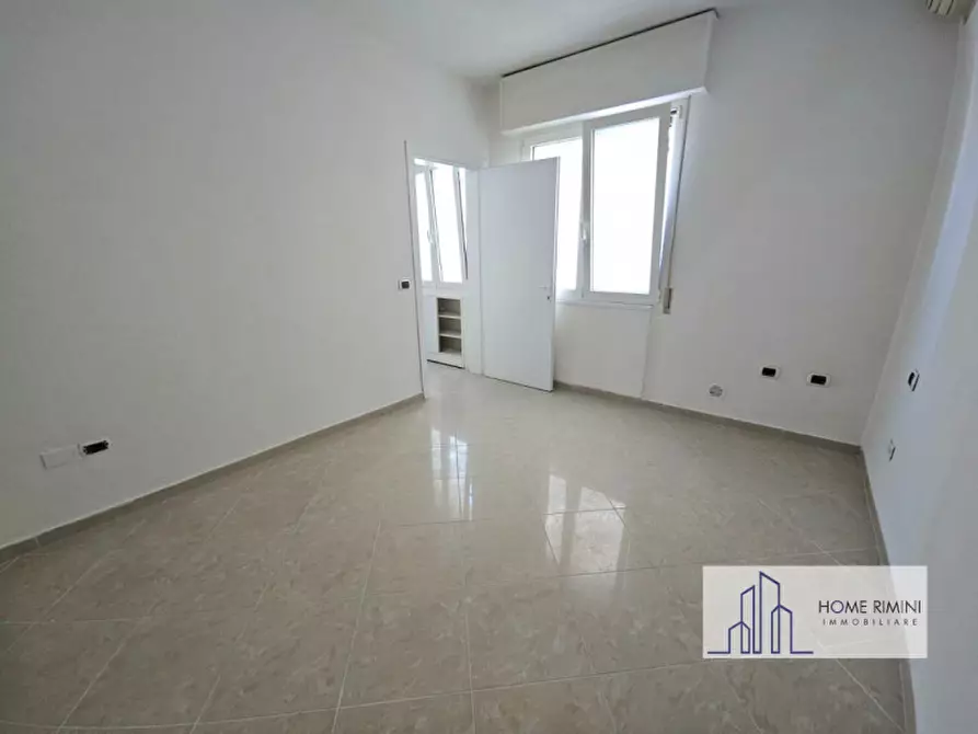 Immagine 15 di Appartamento in vendita  in Viale Antonio Locatelli a Rimini