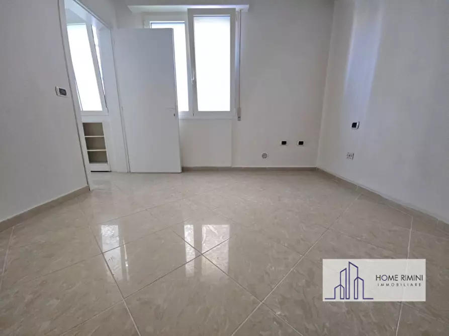 Immagine 17 di Appartamento in vendita  in Viale Antonio Locatelli a Rimini
