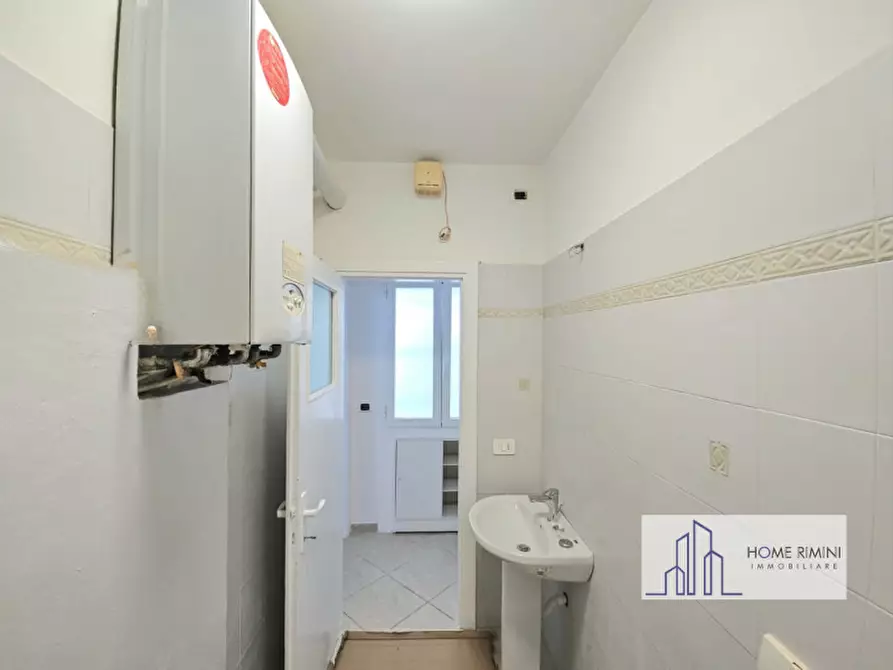 Immagine 24 di Appartamento in vendita  in Viale Antonio Locatelli a Rimini