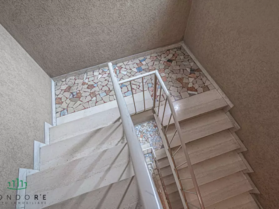 Immagine 3 di Appartamento in vendita  in Via Eleonora Duse a Bologna