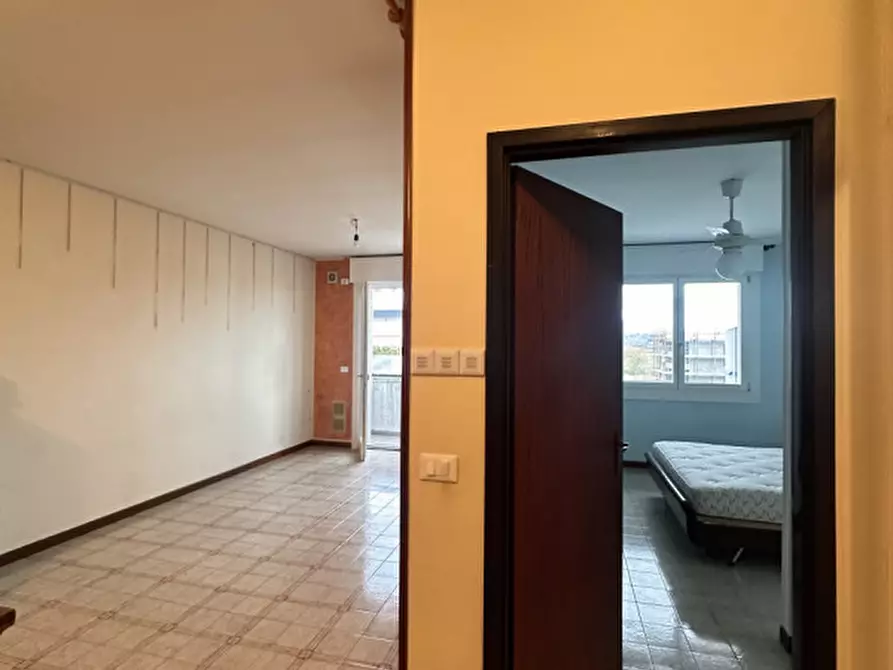 Immagine 5 di Appartamento in vendita  in Via delle Mimose, 10 a Thiene