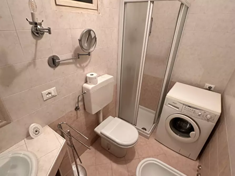 Immagine 11 di Appartamento in vendita  in Via delle Mimose, 10 a Thiene