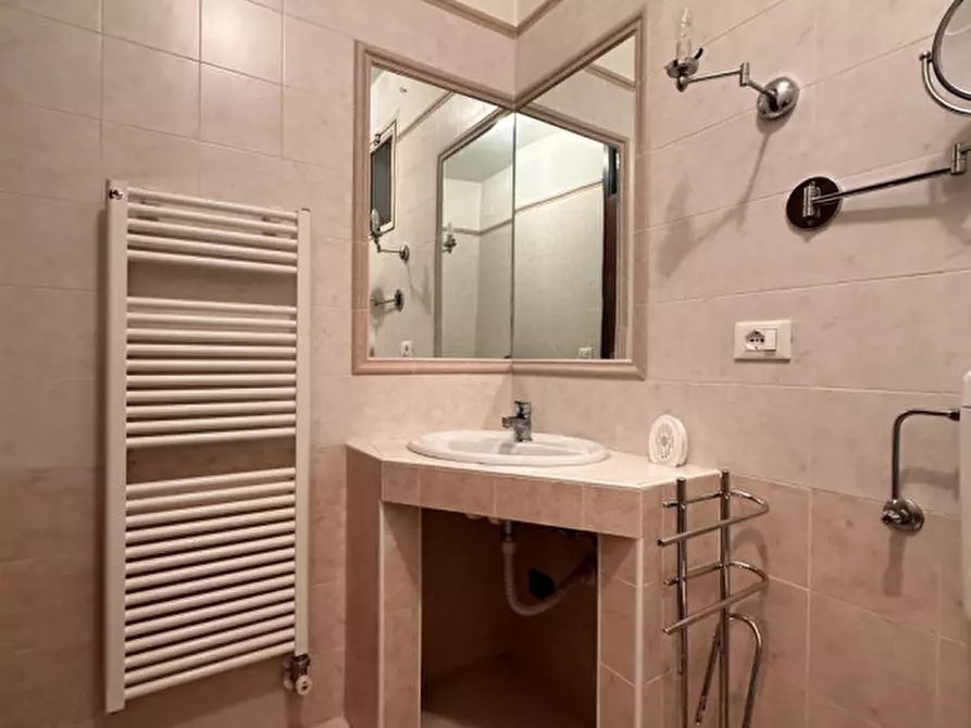 Immagine 12 di Appartamento in vendita  in Via delle Mimose, 10 a Thiene