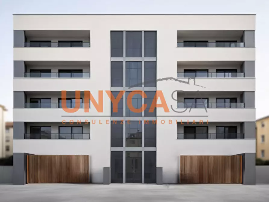 Immagine 4 di Appartamento in vendita  in via unità d'italia 104 a Verona