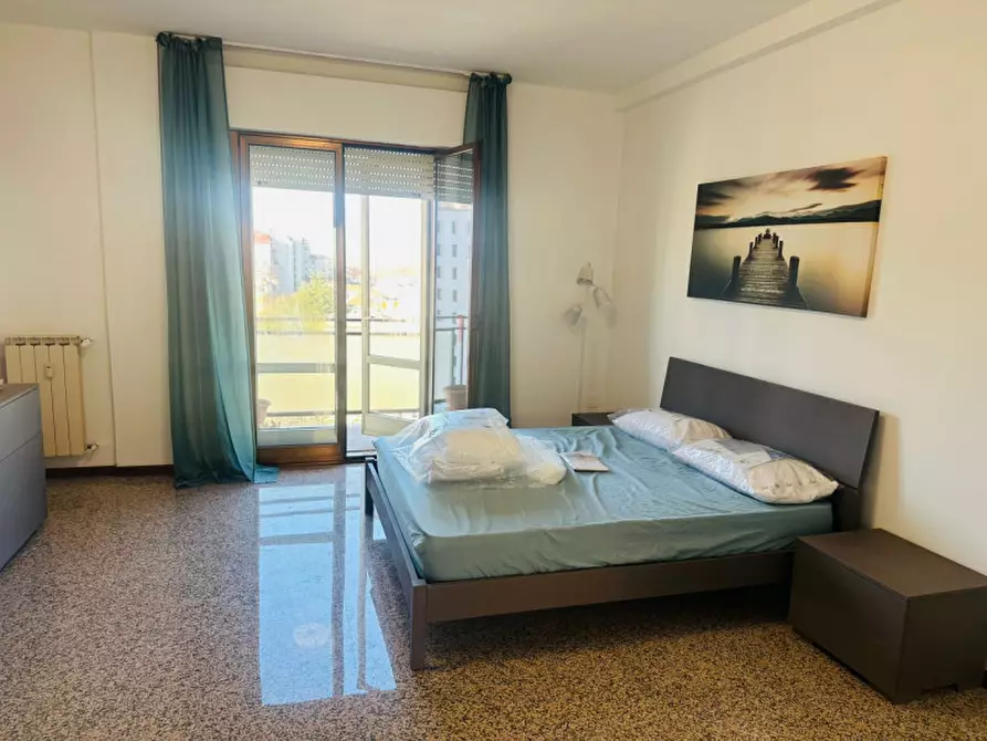 Immagine 2 di Appartamento in vendita  in Corso del Popolo a Venezia