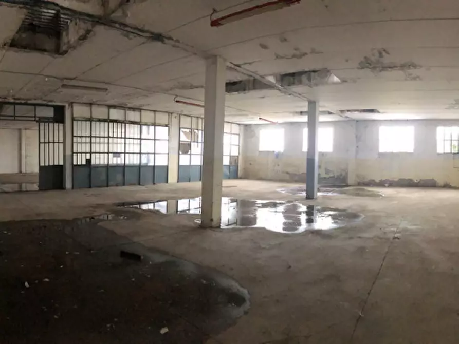 Immagine 8 di Magazzino in vendita  in Via Cesare Battisti a Rovato