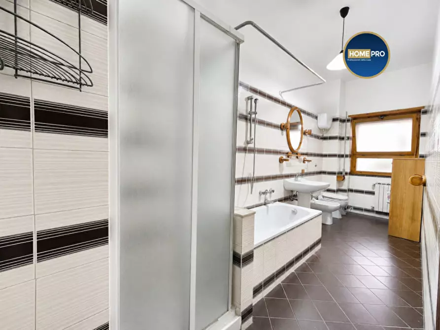 Immagine 9 di Appartamento in vendita  in Viale Bruno Rizzieri a Roma