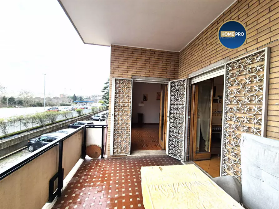 Immagine 21 di Appartamento in vendita  in Viale Bruno Rizzieri a Roma