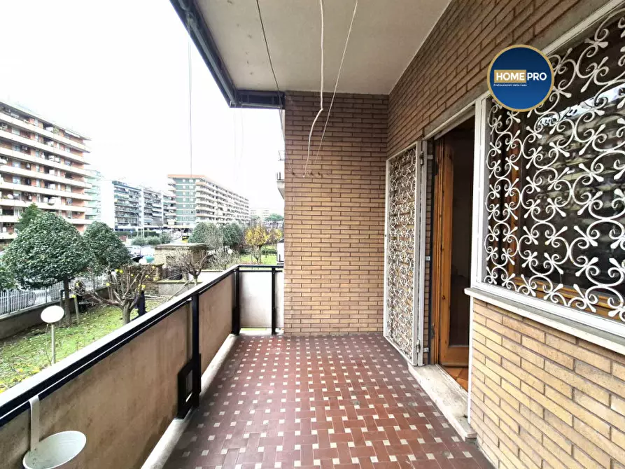 Immagine 31 di Appartamento in vendita  in Viale Bruno Rizzieri a Roma