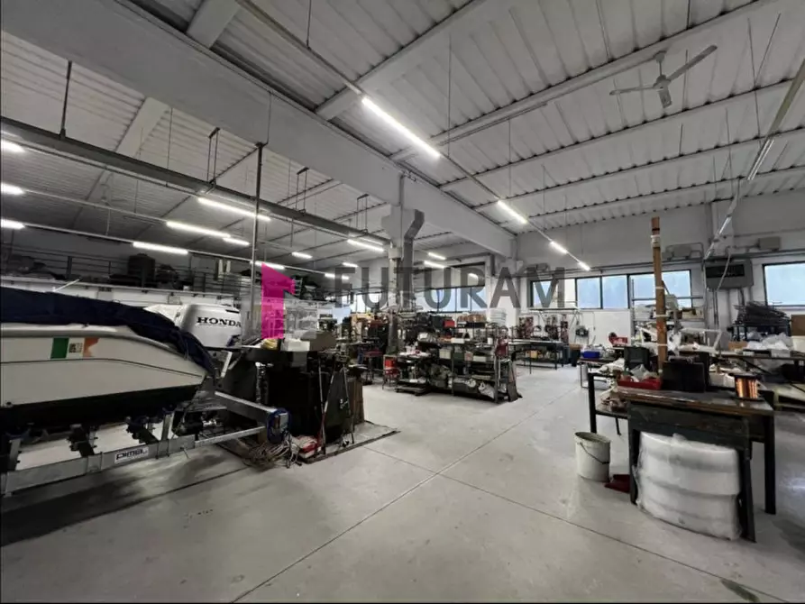 Immagine 14 di Capannone industriale in affitto  in via roma 1 a Vigonovo