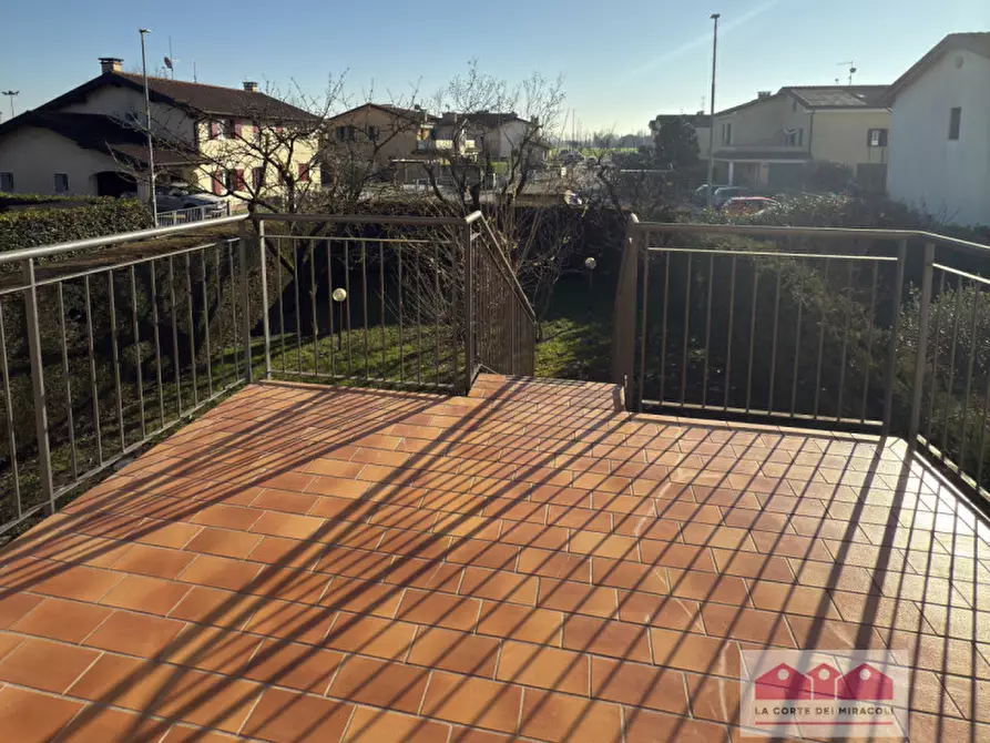 Immagine 10 di Villetta a schiera in vendita  in Via Pigafetta a Quinto Vicentino