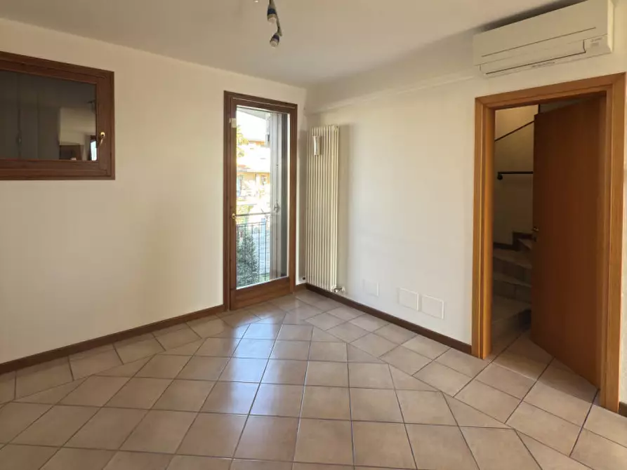 Immagine 14 di Villetta a schiera in vendita  in Via Pigafetta a Quinto Vicentino