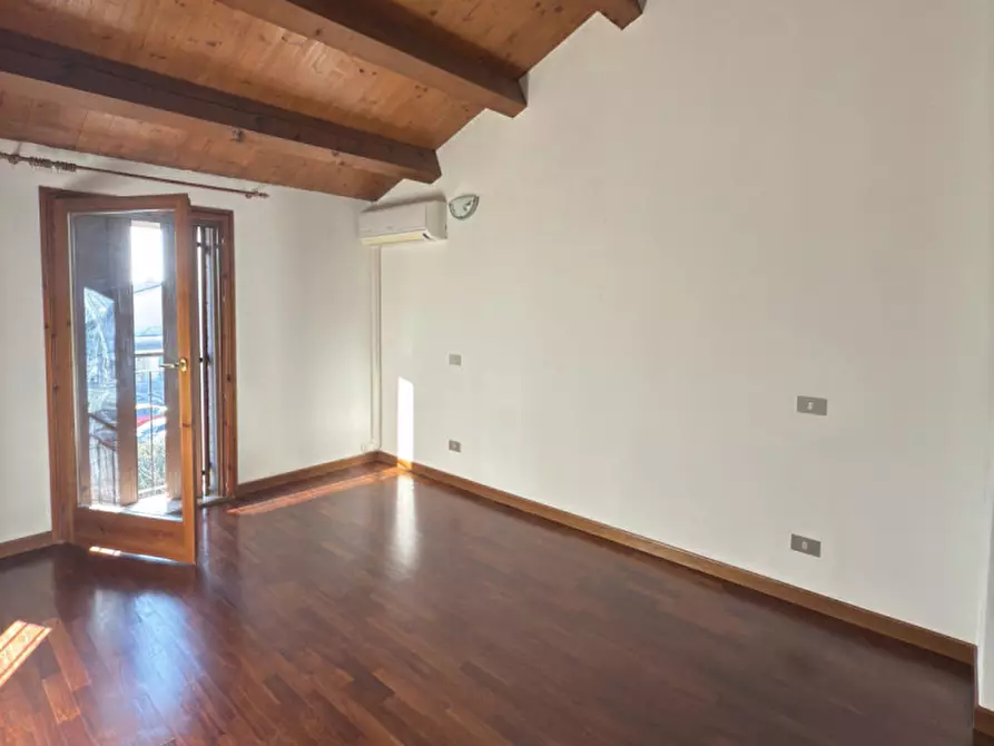 Immagine 18 di Villetta a schiera in vendita  in Via Pigafetta a Quinto Vicentino