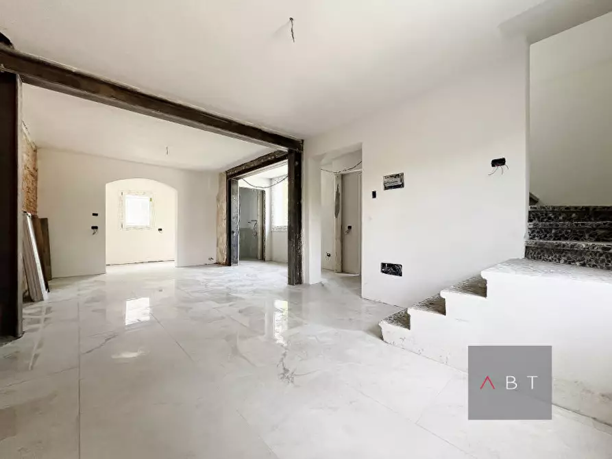 Immagine 2 di Casa trifamiliare in vendita  a Piazzola Sul Brenta
