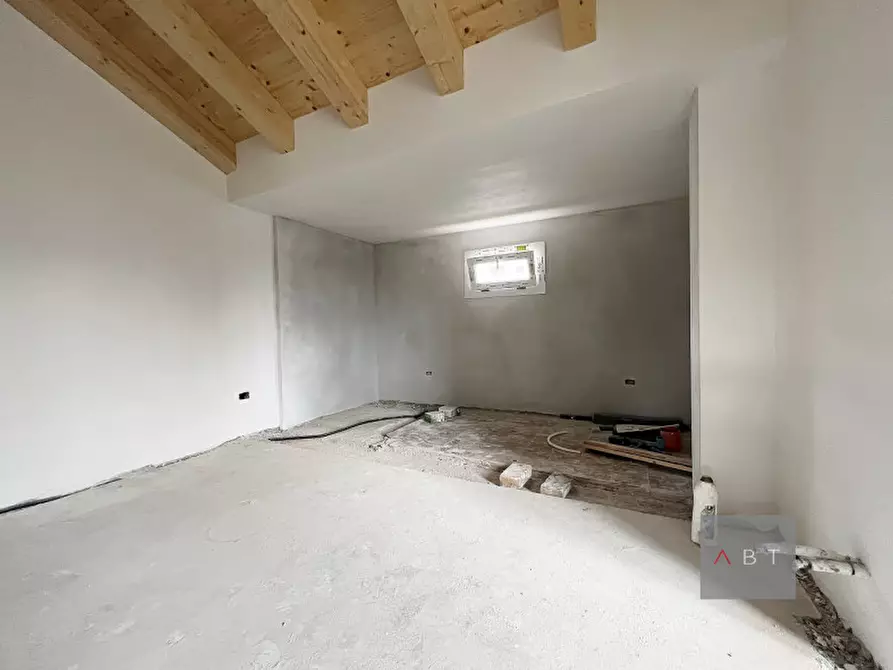Immagine 7 di Casa trifamiliare in vendita  a Piazzola Sul Brenta