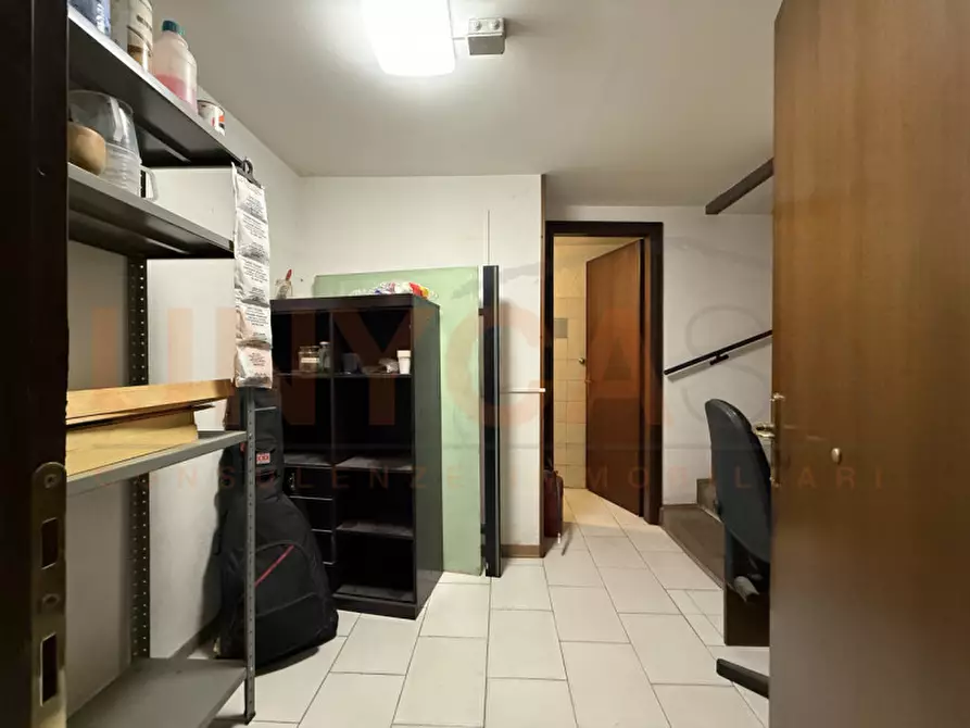 Immagine 8 di Negozio in vendita  in via Mestrina a Mestrino