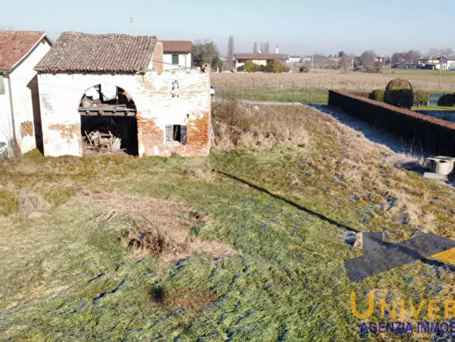 Immagine 4 di Rustico / casale in vendita  in Via Ronchi a Borgoricco