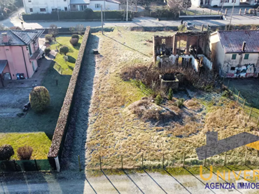 Immagine 7 di Rustico / casale in vendita  in Via Ronchi a Borgoricco