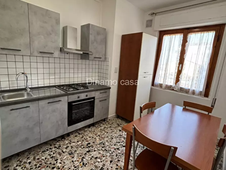 Immagine 3 di Appartamento in vendita  in Via Arnaldo Billi a Prato