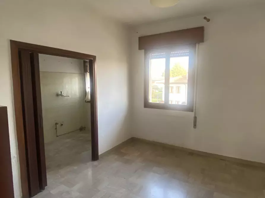 Immagine 3 di Appartamento in vendita  in Via Roma a Castello Di Godego