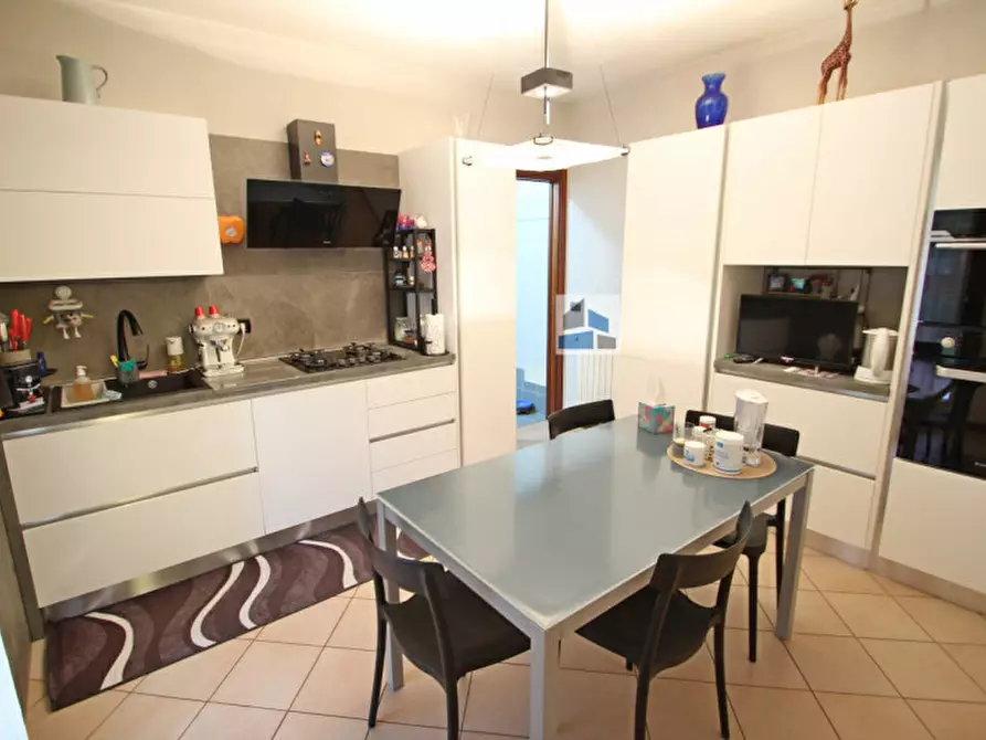 Immagine 3 di Casa quadrifamiliare in vendita  in Via Giolitti a Santa Maria Di Sala