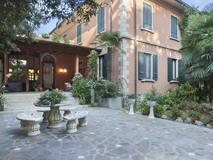 Immagine 2 di Hotel in vendita  a Badia Polesine