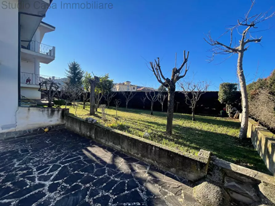 Immagine 4 di Villa in vendita  in Via Arciprete Miraglia a Sarconi