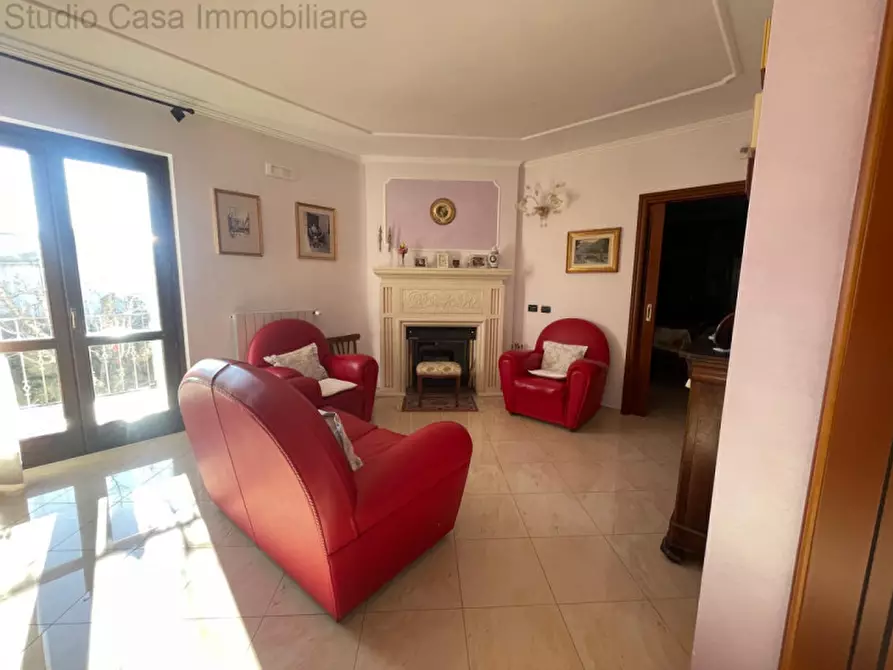 Immagine 10 di Villa in vendita  in Via Arciprete Miraglia a Sarconi