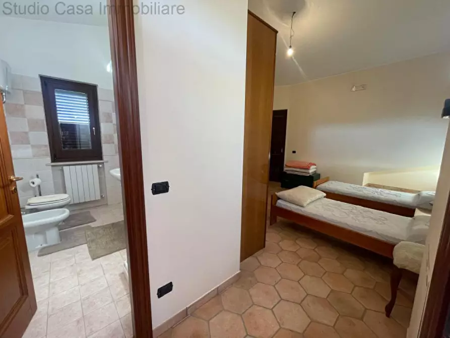 Immagine 26 di Villa in vendita  in Via Arciprete Miraglia a Sarconi