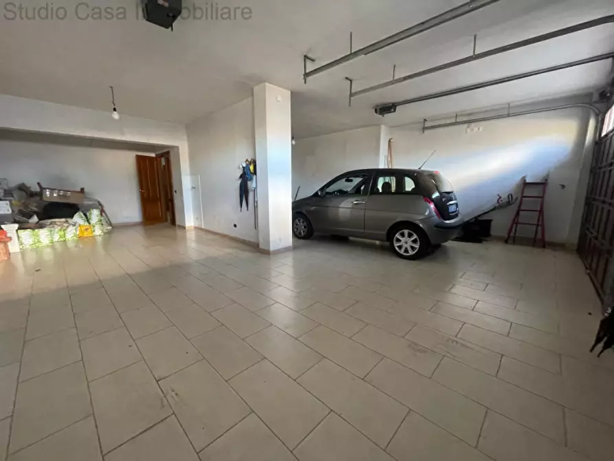 Immagine 37 di Villa in vendita  in Via Arciprete Miraglia a Sarconi