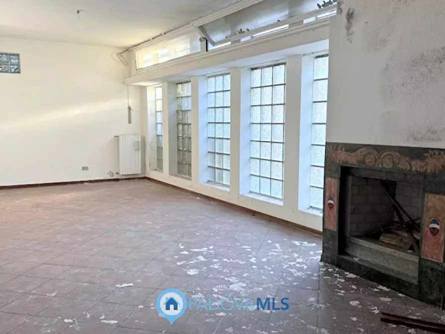 Immagine 5 di Casa indipendente in vendita  in Via Gustavo Modena a Padova