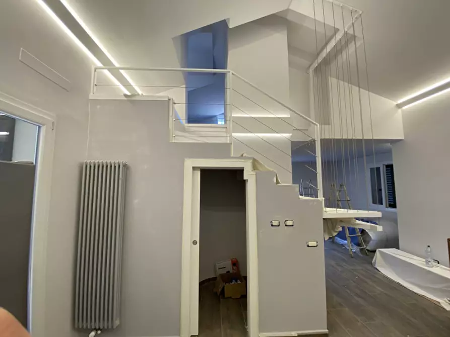 Immagine 3 di Casa bifamiliare in vendita  in Via Castra 62/c a Capraia E Limite