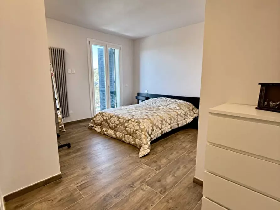 Immagine 6 di Casa bifamiliare in vendita  in Via Castra 62/c a Capraia E Limite