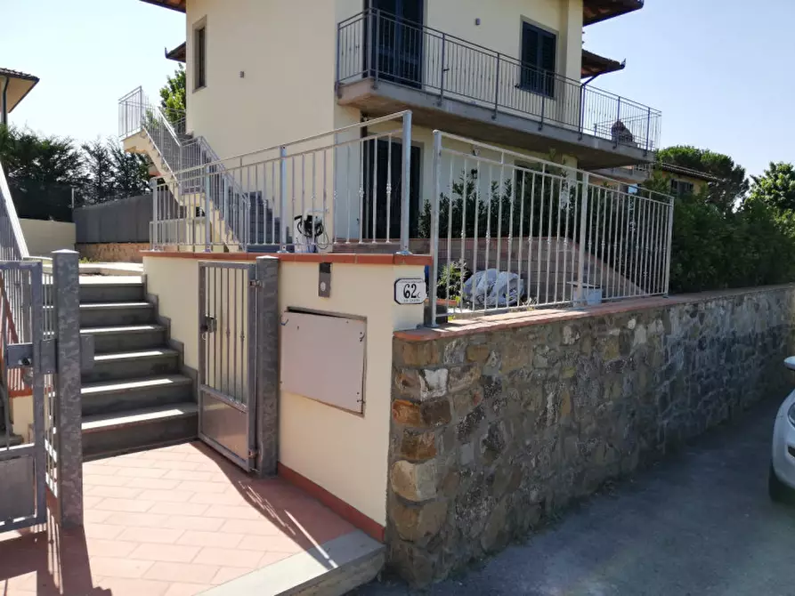 Immagine 16 di Casa bifamiliare in vendita  in Via Castra 62/c a Capraia E Limite