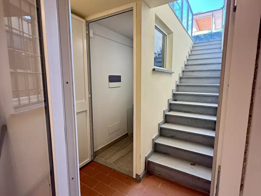 Immagine 21 di Casa bifamiliare in vendita  in Via Castra 62/c a Capraia E Limite