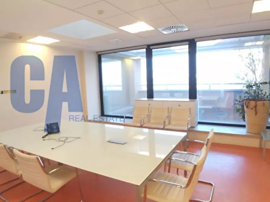 Immagine 4 di Ufficio in affitto  in VIALE CERTOSA a Milano