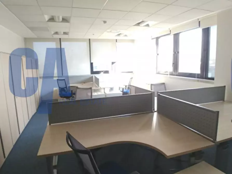 Immagine 9 di Ufficio in affitto  in VIALE CERTOSA a Milano