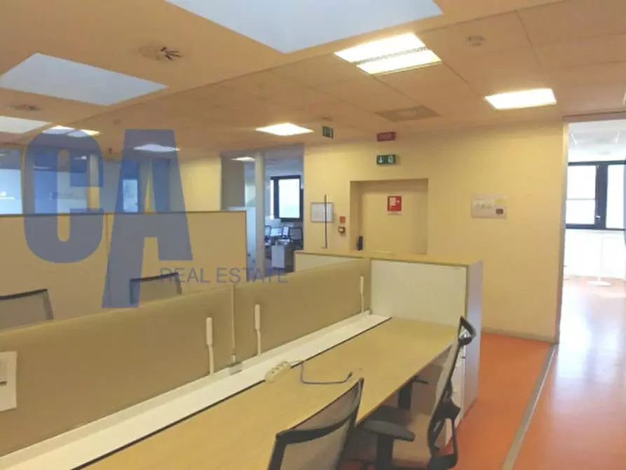Immagine 20 di Ufficio in affitto  in VIALE CERTOSA a Milano