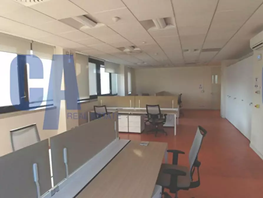 Immagine 17 di Ufficio in affitto  in VIALE CERTOSA a Milano