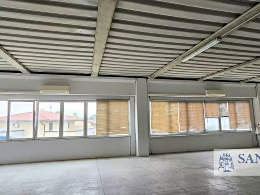 Immagine 6 di Capannone industriale in affitto  in Via Verona a Monticello Conte Otto