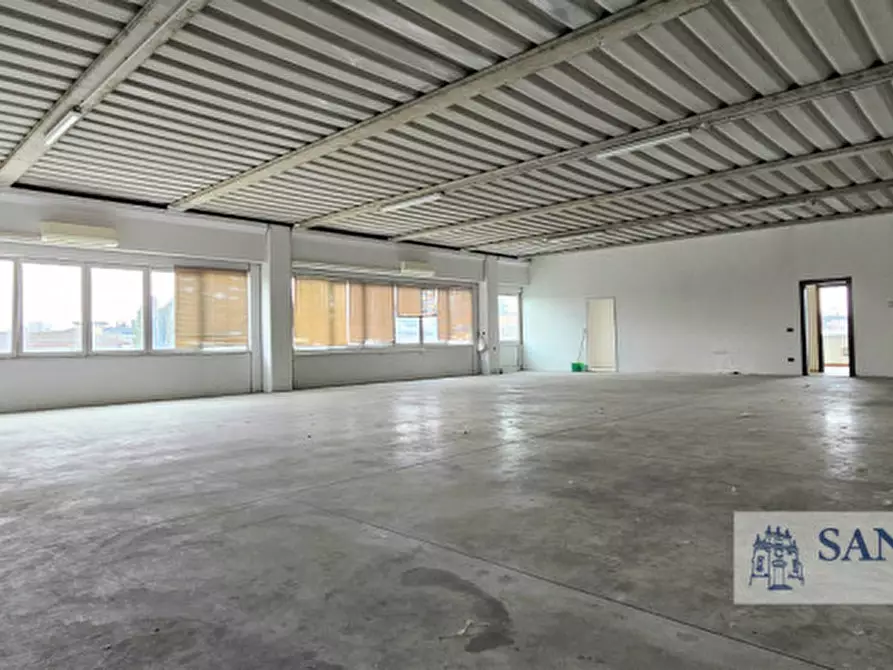 Immagine 7 di Capannone industriale in affitto  in Via Verona a Monticello Conte Otto