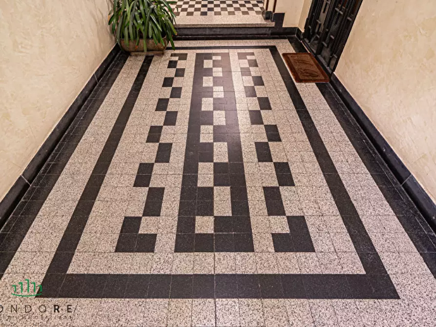 Immagine 5 di Appartamento in vendita  in Via Vallescura a Bologna