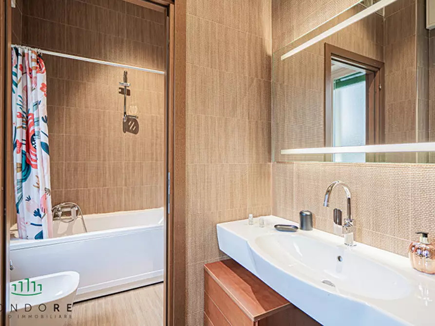 Immagine 14 di Appartamento in vendita  in Via Vallescura a Bologna