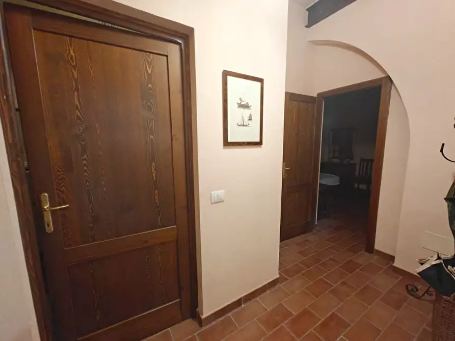 Immagine 4 di Villa in vendita  in Stradone dei Fichi, 3 a Livorno