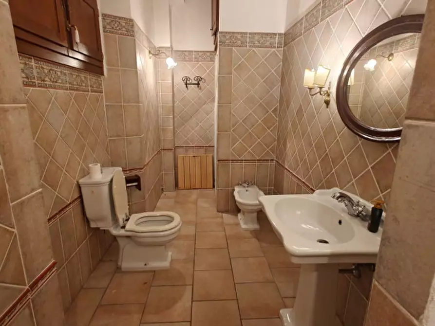 Immagine 7 di Villa in vendita  in Stradone dei Fichi, 3 a Livorno