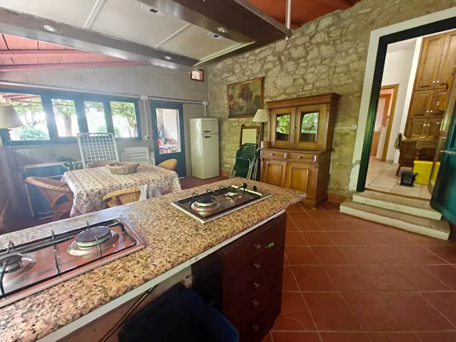 Immagine 8 di Villa in vendita  in Stradone dei Fichi, 3 a Livorno