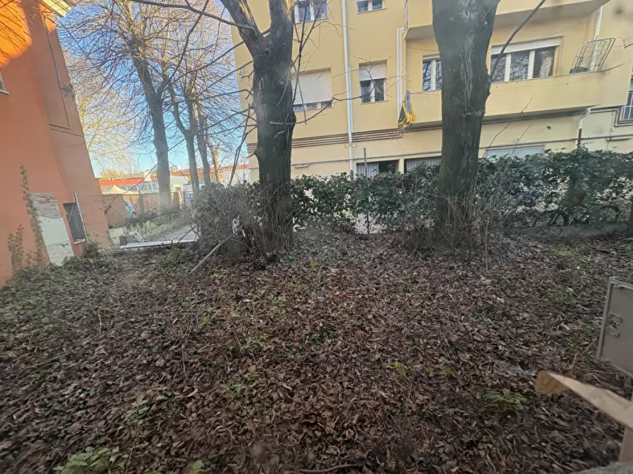 Immagine 10 di Magazzino in vendita  in Via Pilade Bronzetti a Padova