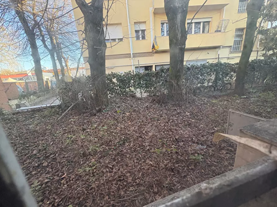 Immagine 11 di Magazzino in vendita  in Via Pilade Bronzetti a Padova